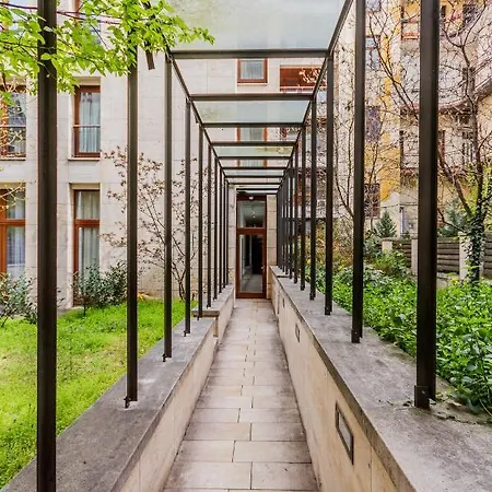 Blue Magic Apartment Budapest